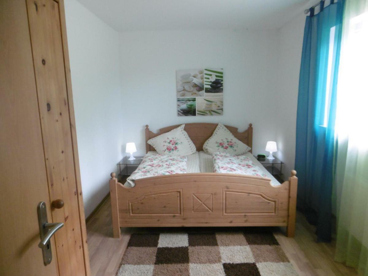 Ferienwohnung Moselblick Reil Bagian luar foto